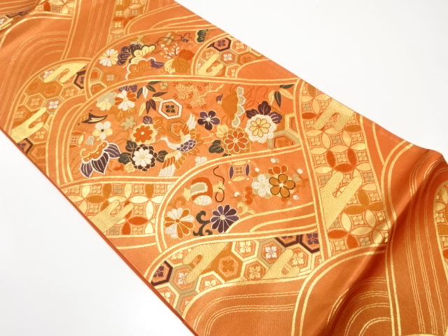 山並に鶴・松竹梅・宝尽くし模様織り出し　袋帯